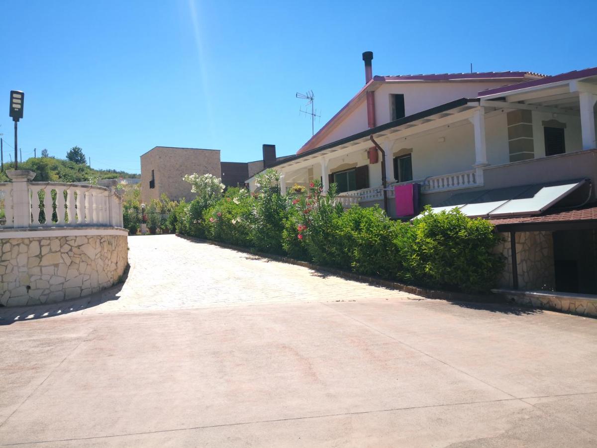 Da Alduccio Bed and Breakfast Vico Del Gargano Exteriör bild